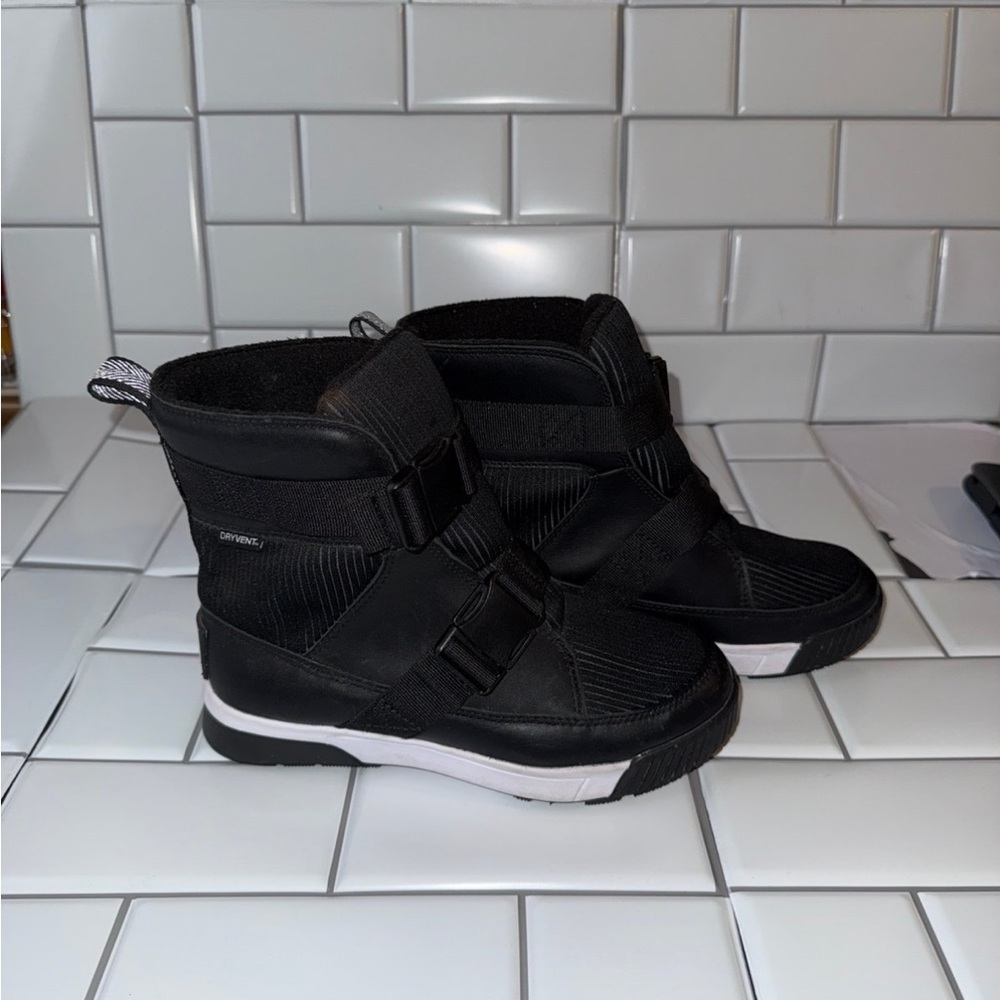 North face Sierra Sport Strap Waterproof Boot - Women's